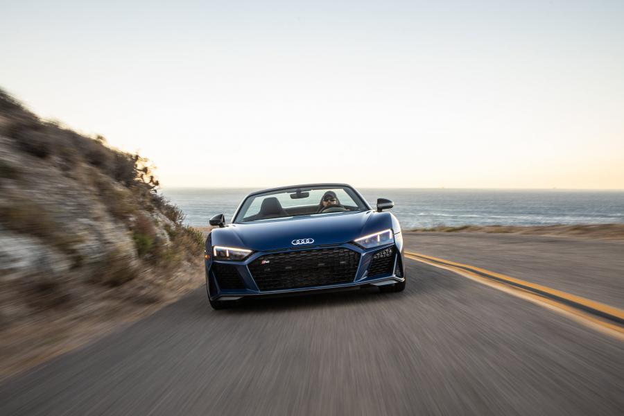  Audi R8 V10 Performance Spyder 2019 года  (NA) (фото 20 из 46)